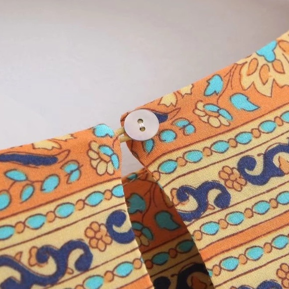 💕Sale💕Zara blouse - Picture 10 of 15